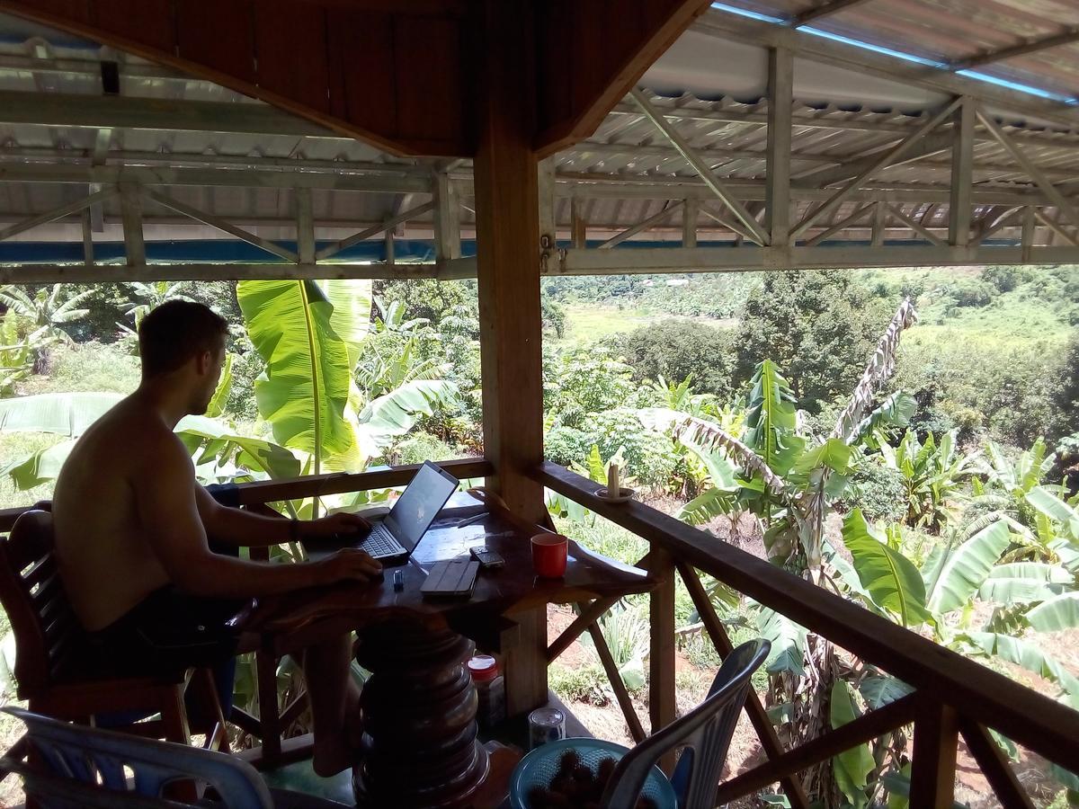 بانلونغ Mr Pov Home Stay المظهر الخارجي الصورة